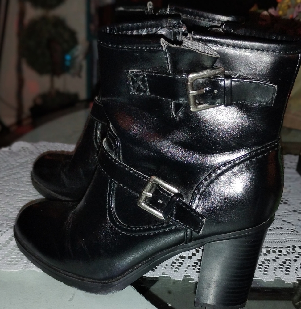 Stylish Black Ankle Boots with Buckles